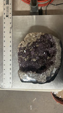 Mixed lot Amethyst Cones and Large clusters - Gem Center USA INC